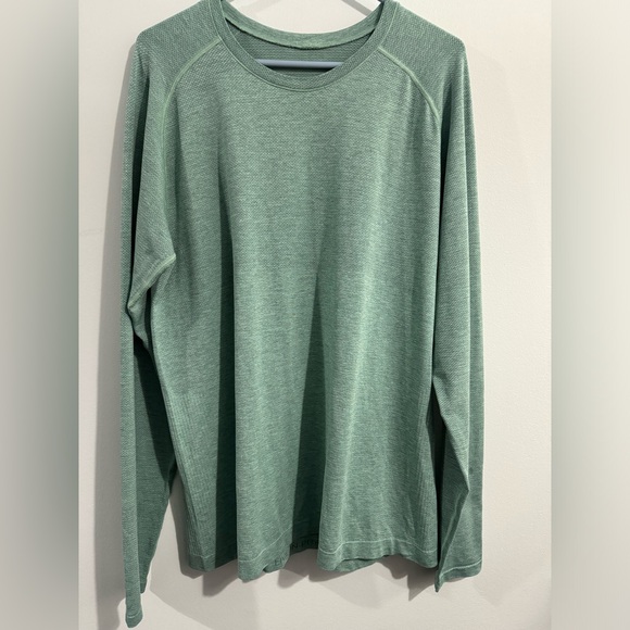 Lululemon Metal Vent Tech Long Sleeve 2.0 Mens Size XL - Picture 3 of 5
